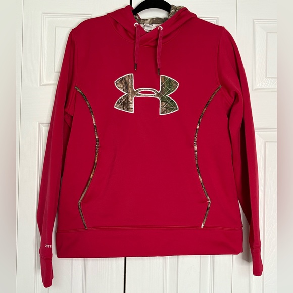 Under Armour Tops - Under Armour Red Pullover Storm Hoodie Hooded Green Camo Logo Womens Size Lg
